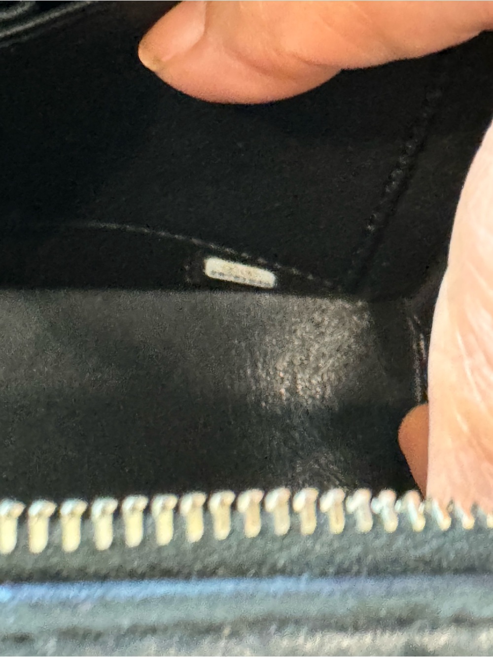 💯% Authentic CHANEL Lambskin Quilted Small Trendy CC Bowling Bag in Black. - Picture 8 of 8